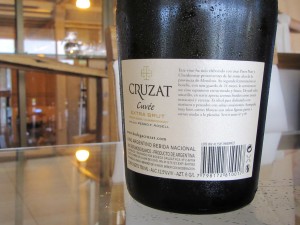 Cruzat, Cuvée Extra Brut, Tupungato, Uco Valley, Mendoza, Argentina, Wine Casual