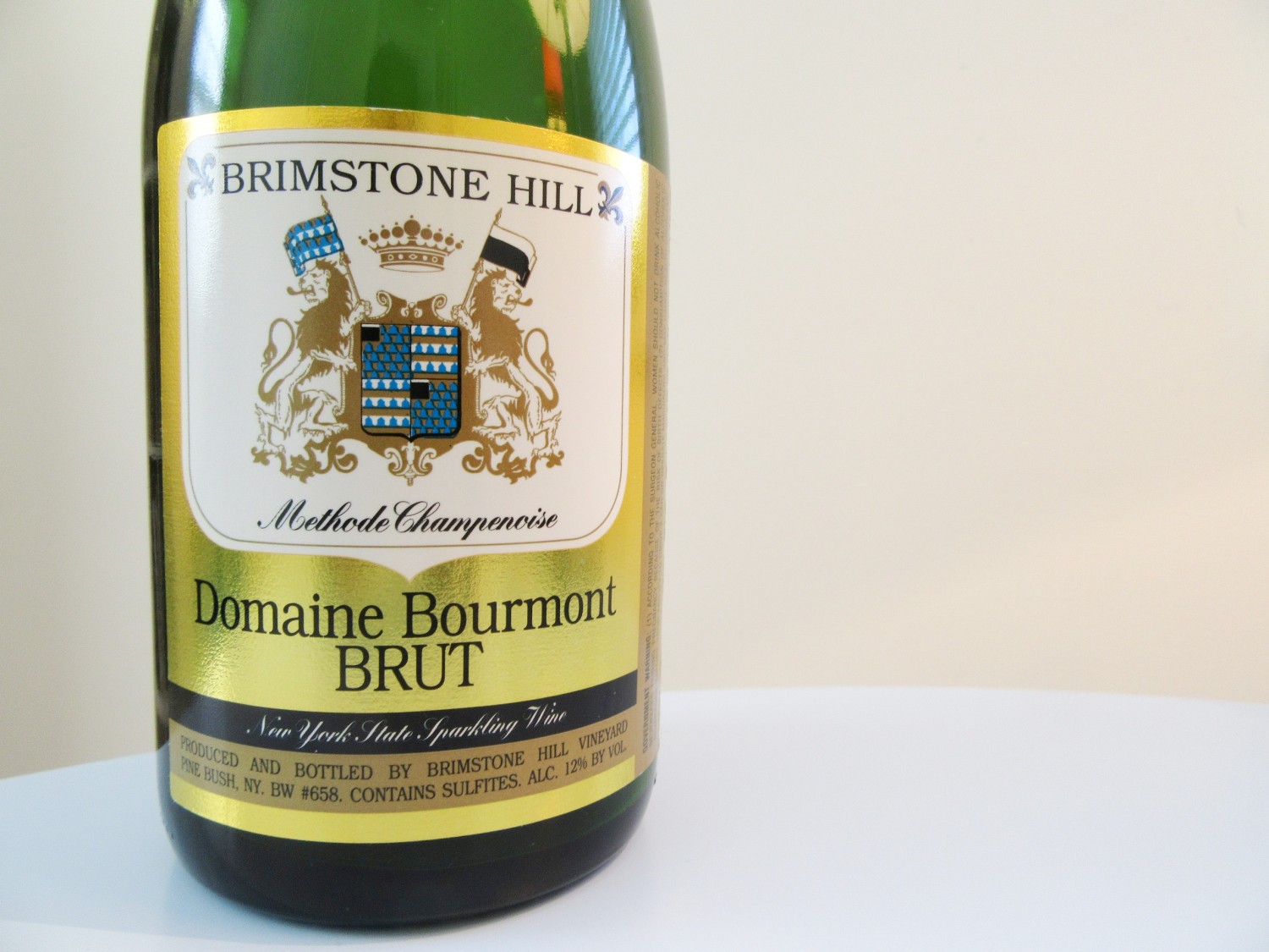 Brimstone Hill, Domaine Bourmont Brut, Methode Champenoise, New York, Wine Casual