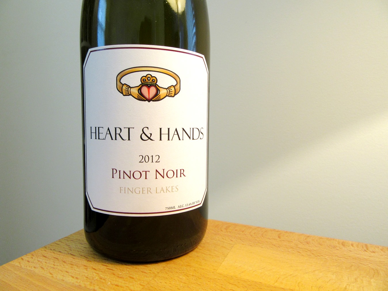 Heart & Hands, Pinot Noir 2012, Finger Lakes, New York