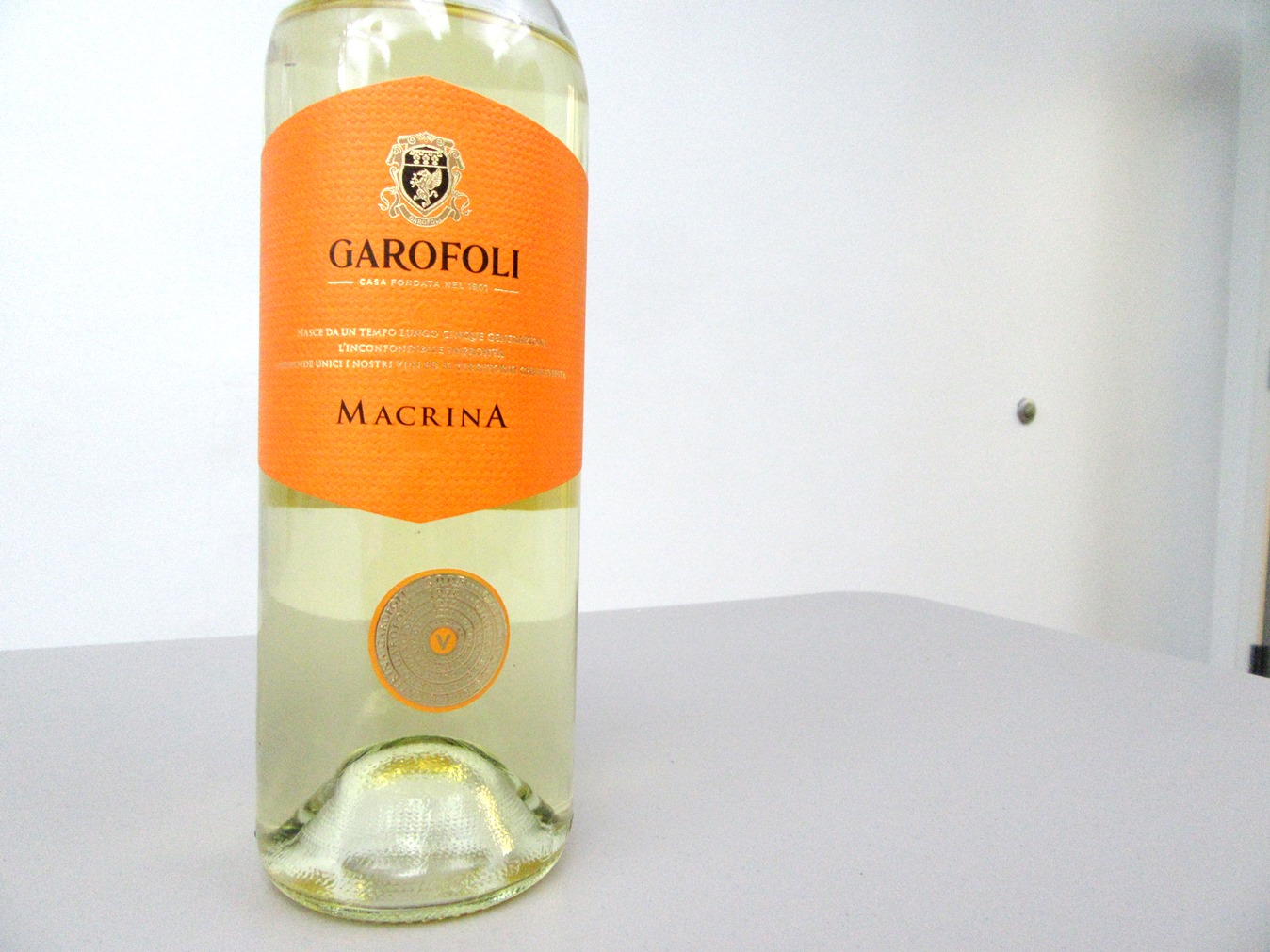 Macrina, Garofoli Verdicchio dei Castelli Di Jesi DOC Classico Superiore 2015, Marche, Italy, Wine Casual