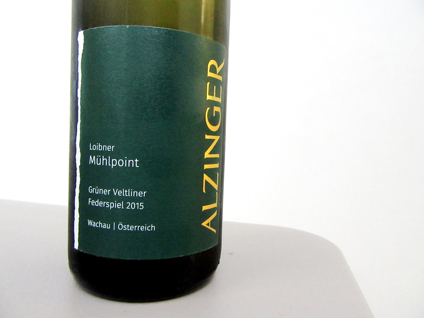 Weingut Alzinger, Loibner Mühlpoint Federspiel Grüner Veltliner 2015, Wachau, Austria, Wine Casual