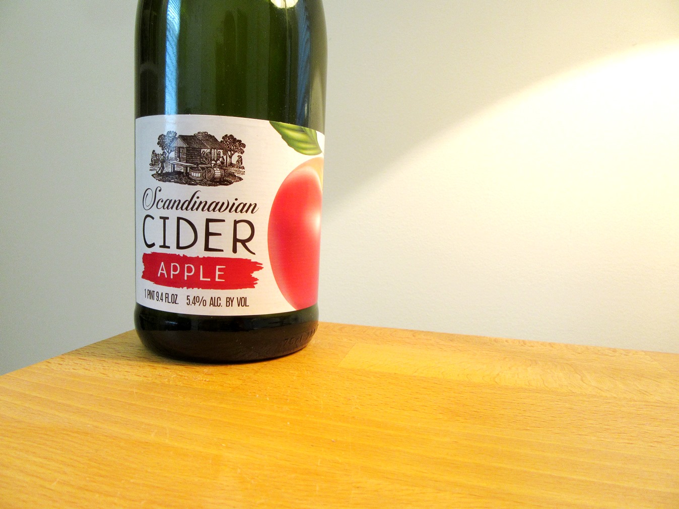 Scandinavian Apple Cider, Wine Casual