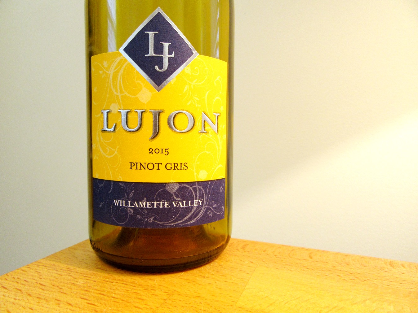 Lujon, Pinot Gris 2015, Willamette Valley, Oregon, Wine Casual