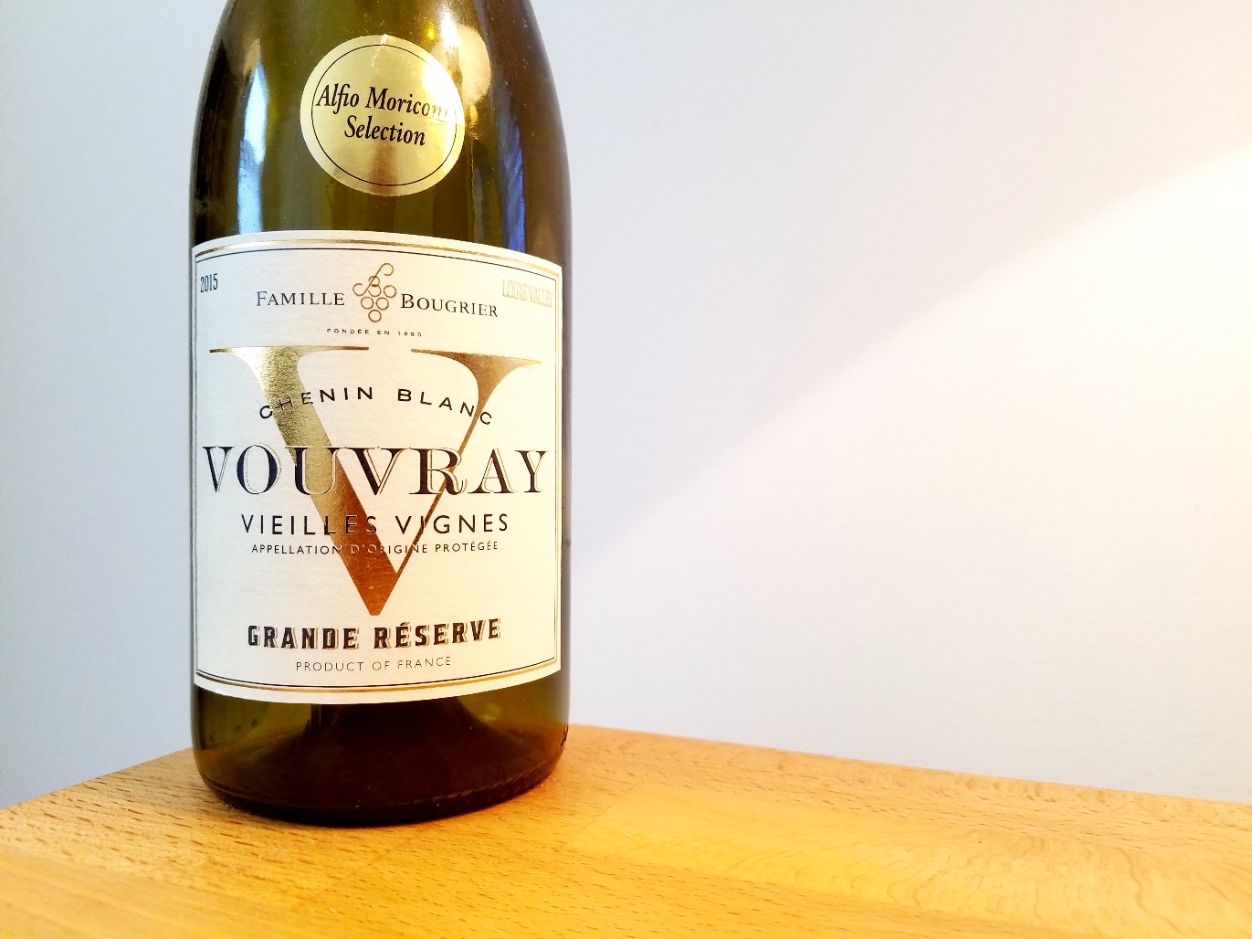 Famille Bougrier, Vieilles Vignes Grande Réserve Vouvray V 2015, Loire, France, Wine Casual