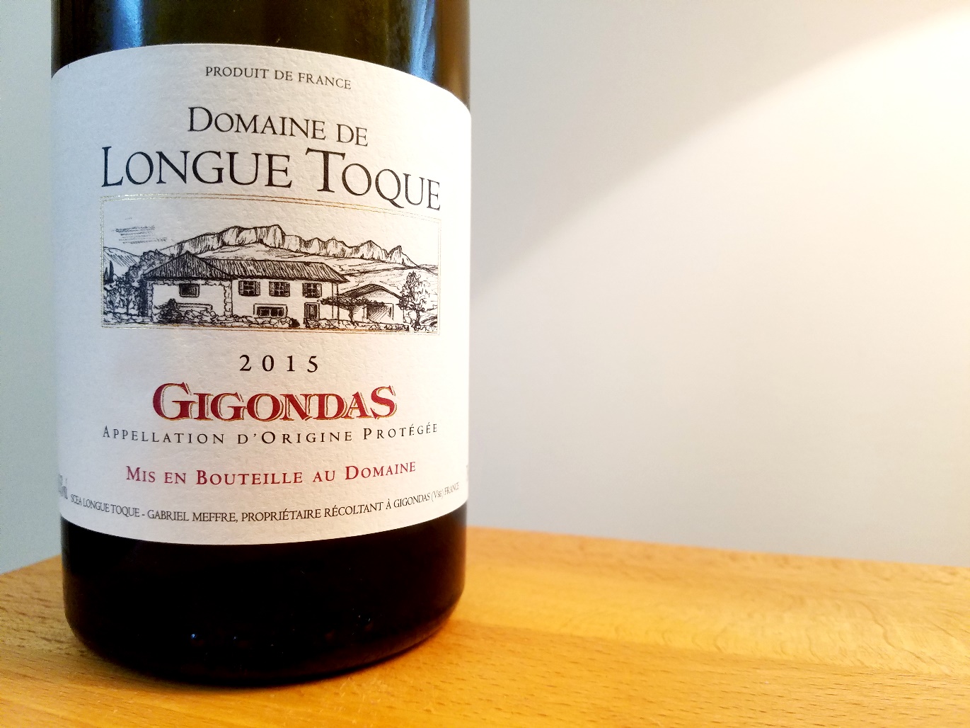 Domaine De Longue Toque, Gigondas 2015, Rhone, France, Wine Casual