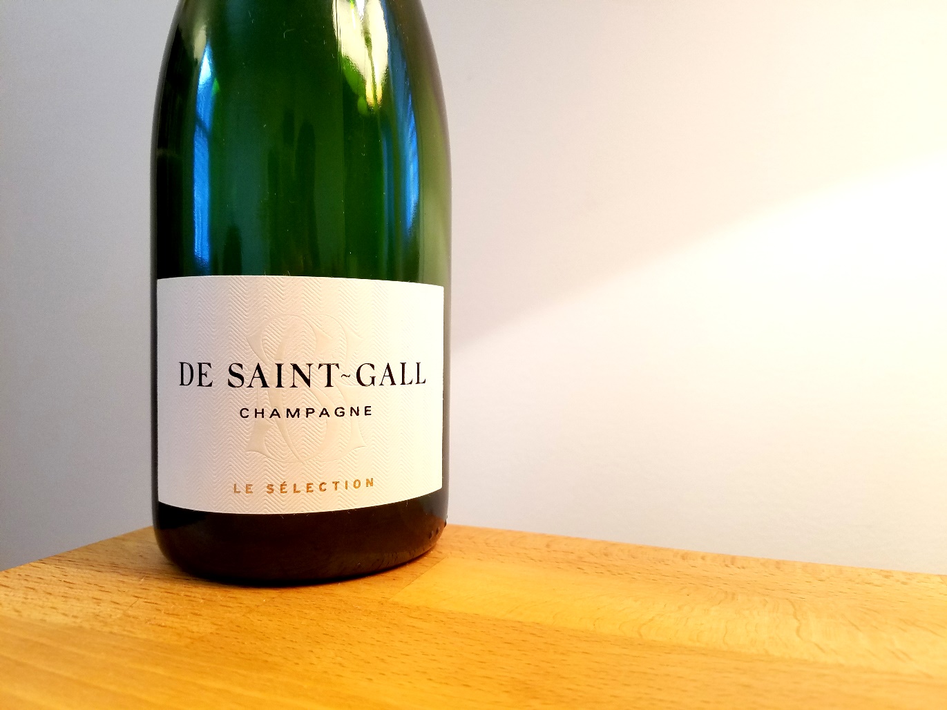 De Saint-Gall Le Sélection Champagne - Lots of Toasty Notes & Racy