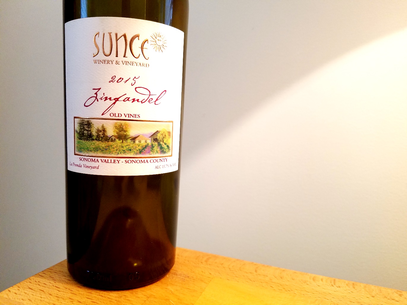 Sunce Winery & Vineyard, Old Vines Zinfandel 2015, La Prenda Vineyard, Sonoma Valley, Sonoma County, California, Wine Casual