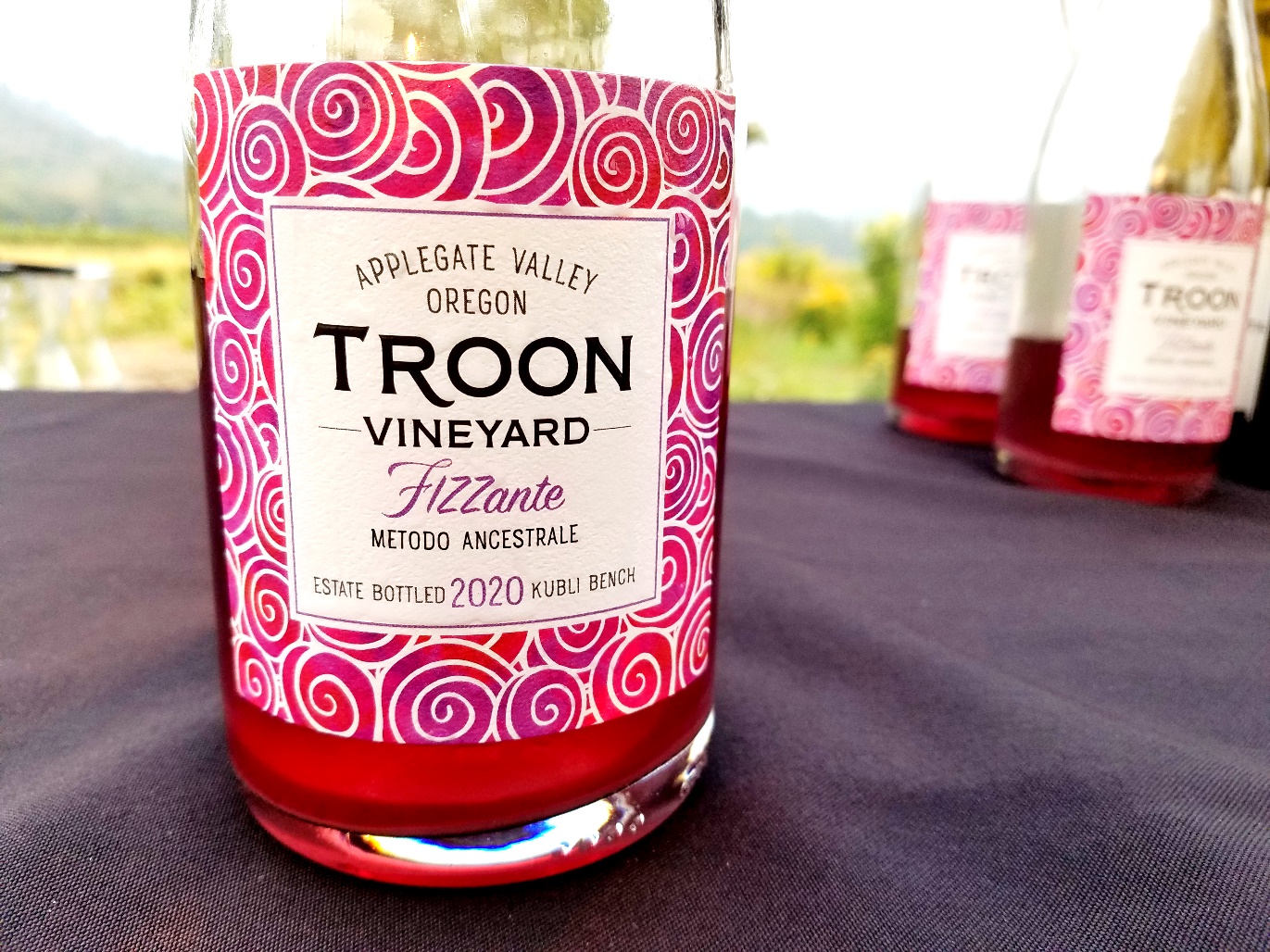 Troon Vineyard, FIZZante 2020, Applegate Valley, Oregon, Wine Casual