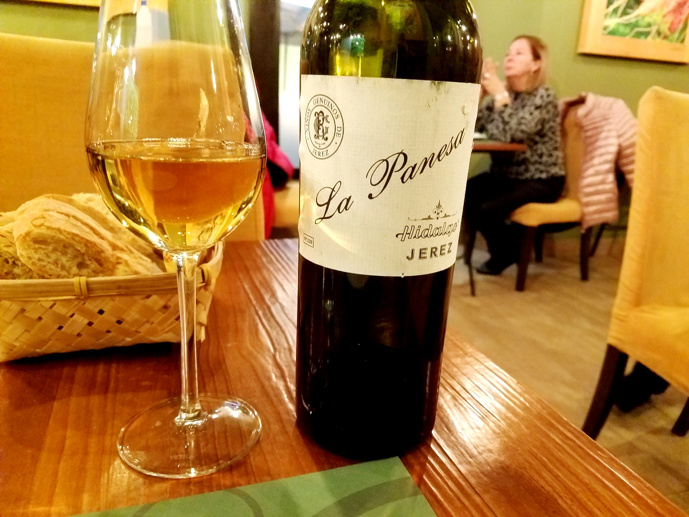 Emilio Hidalgo, La Panesa Especial Fino Sherry, Andalucía, Spain, Wine Casual