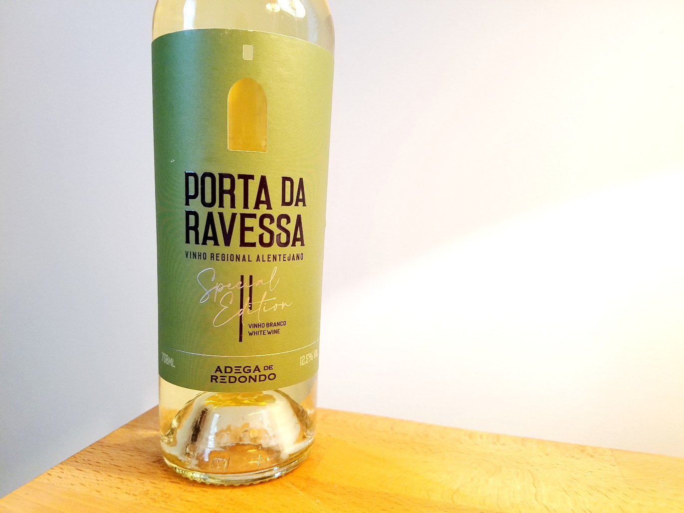 Adega de Redondo, Porta Da Ravessa Special Edition White 2020, Vinho Regional Alentejano, Portugal, Wine Casual