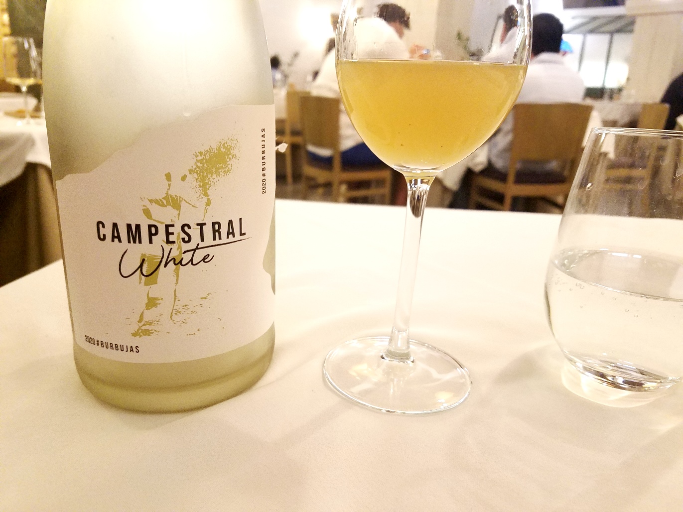 Campestral White, Burbujas 2020, Andalucía, Spain, Wine Casual